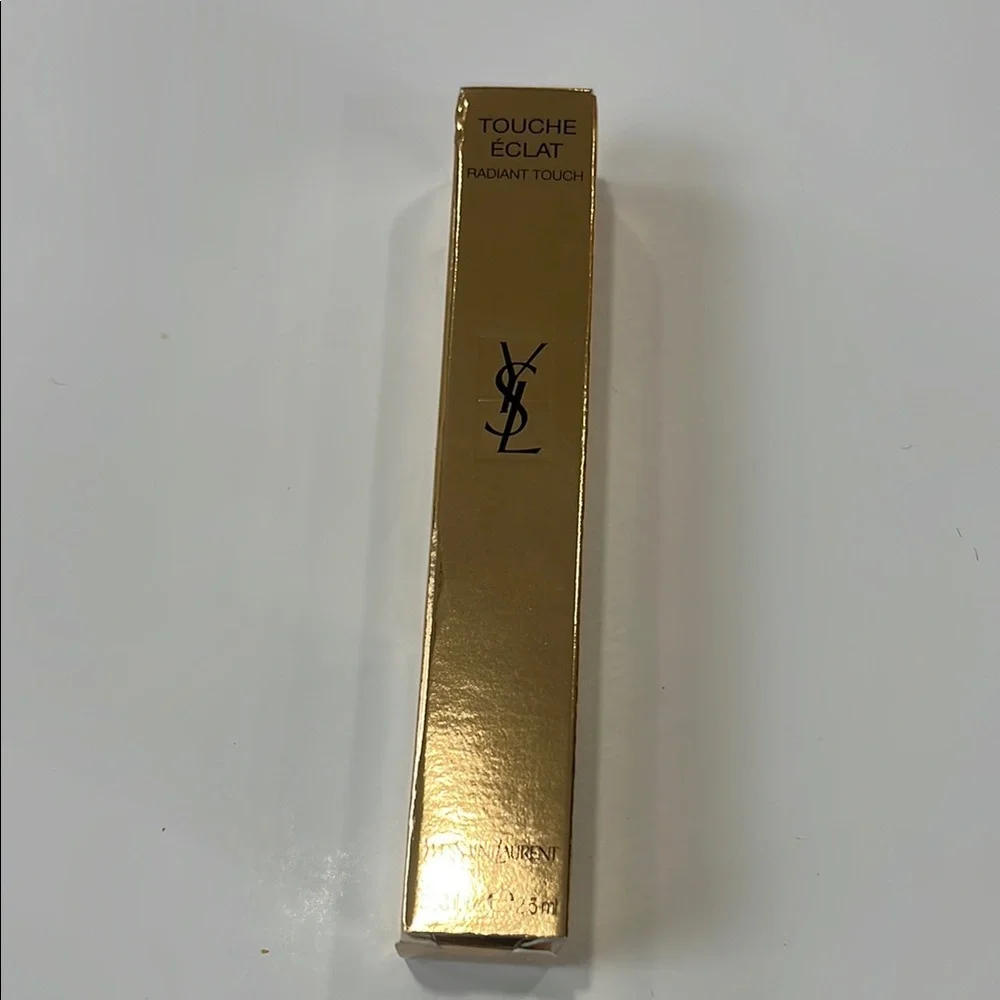 YSL Touche Éclat Radiant Touch Highlighter 4.5 Luminous Sand NWT